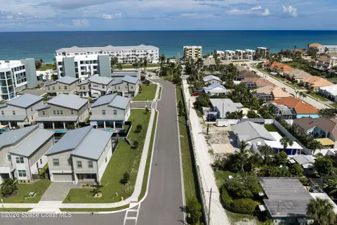 View/Area - 495 Strand Dr, Melbourne Beach, FL 32951 photo 14 of 22
