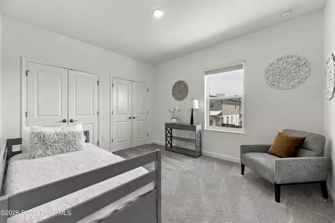 Bedroom - 495 Strand Dr, Melbourne Beach, FL 32951 photo 5 of 10