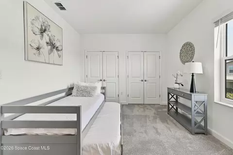Bedroom - 495 Strand Dr, Melbourne Beach, FL 32951 photo 4 of 10