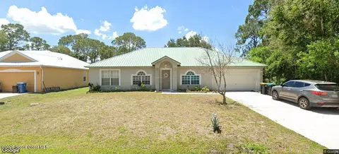 1690 Walker St SE, Palm Bay, FL 32909
