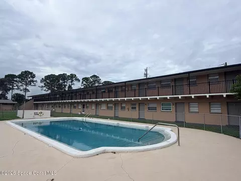 1717 Dixon Blvd #93, Cocoa, FL 32922
