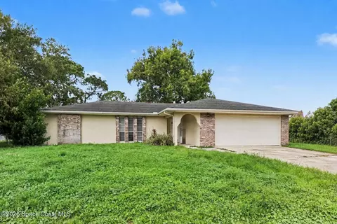 191 Delancey St NE, Palm Bay, FL 32907