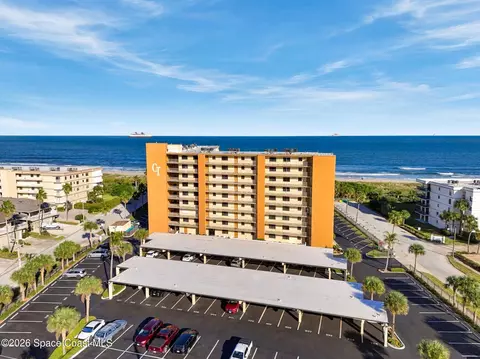 7520 Ridgewood Ave #302, Cape Canaveral, FL 32920