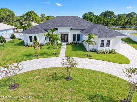 2161 Windbrook Dr SE, Palm Bay, FL 32909