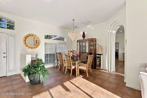 Dining - 1331 Cape Sable Dr, Melbourne, FL 32940 photo 2 of 5