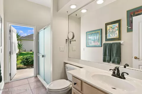 Bath - 1331 Cape Sable Dr, Melbourne, FL 32940 photo 6 of 6