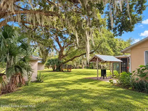 Exterior - 1671 Ford Rd, Mims, FL 32754 photo 7 of 12