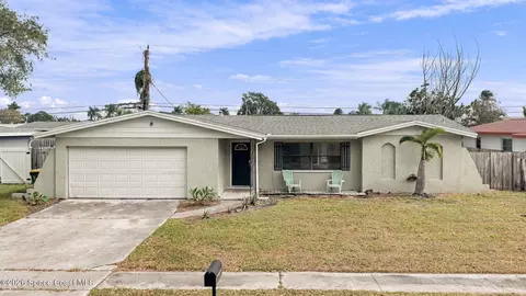 1460 Venus St, Merritt Island, FL 32953