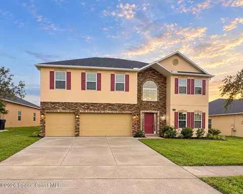 580 L M Davey Ln, Titusville, FL 32780