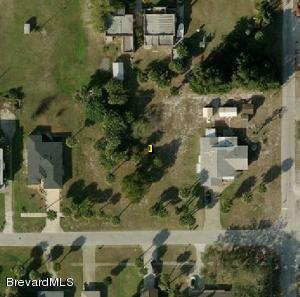 26 E Avenue B Ave, Melbourne, FL 32901 photo 1