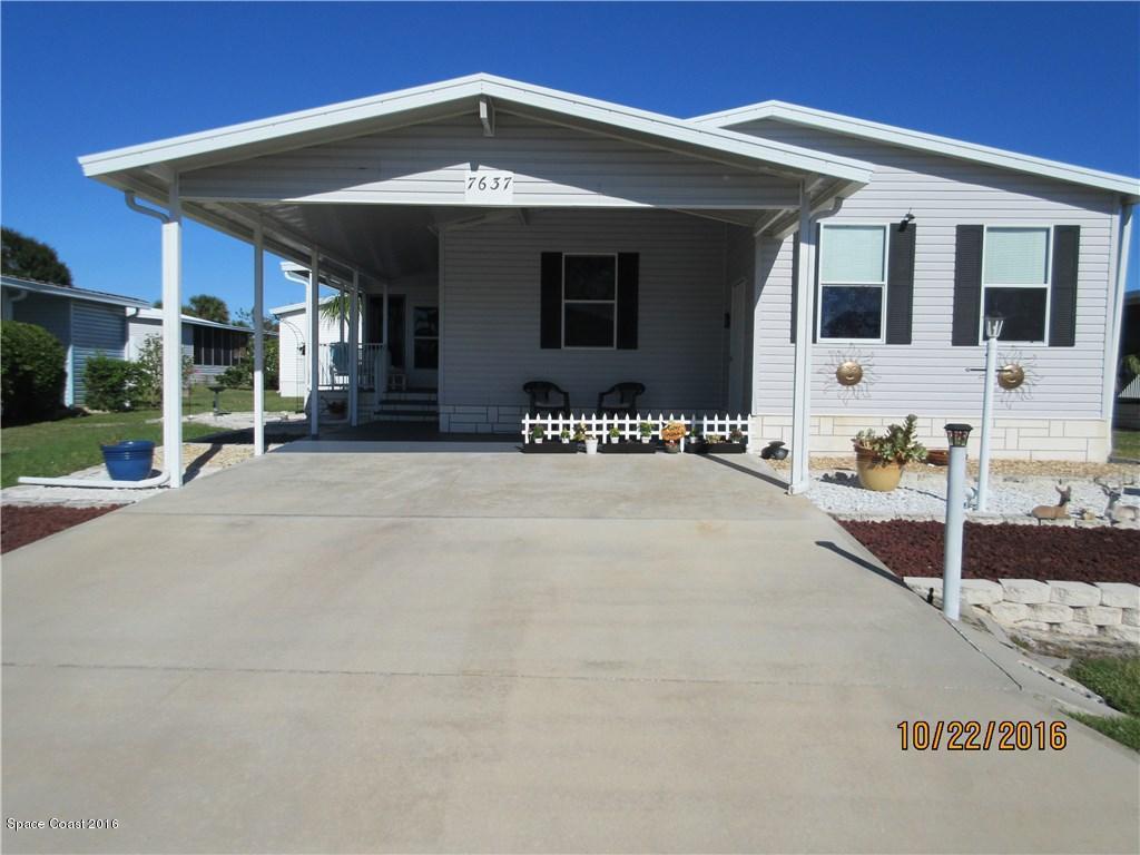 7637 Cedar Bark Rd, Micco, FL 32976 photo 1