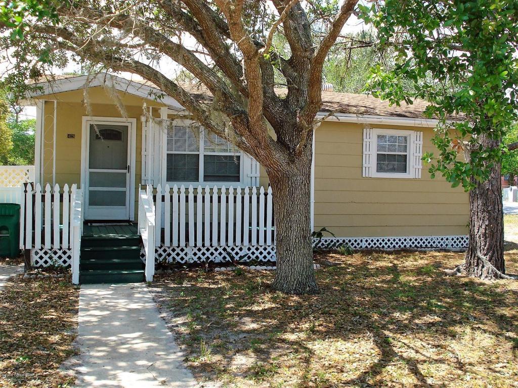 1428 Roger St, Cocoa, FL 32926 photo 1