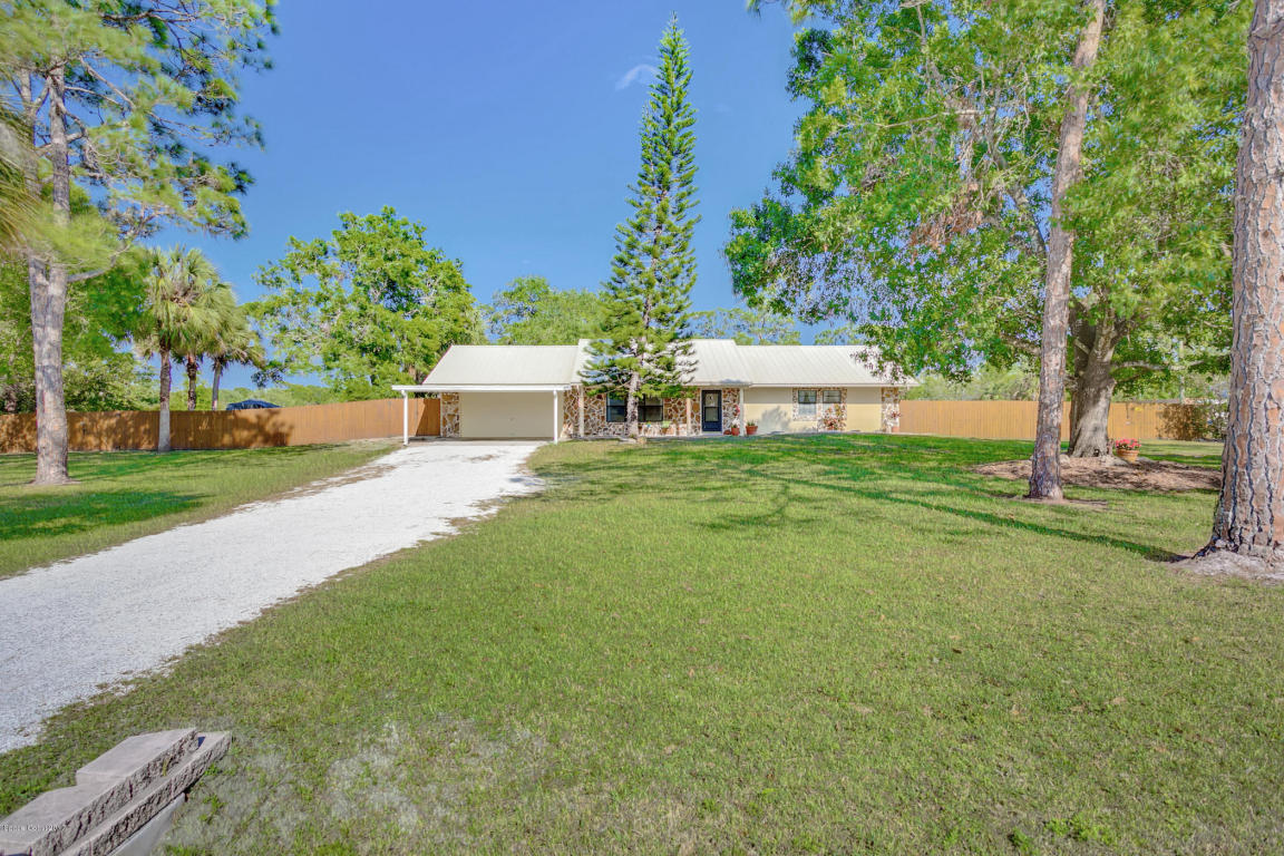 2285 Duncil Ln, Malabar, FL 32950 photo 1