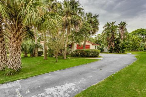 419 S Genesee Ave, Indialantic, FL 32903 photo 1