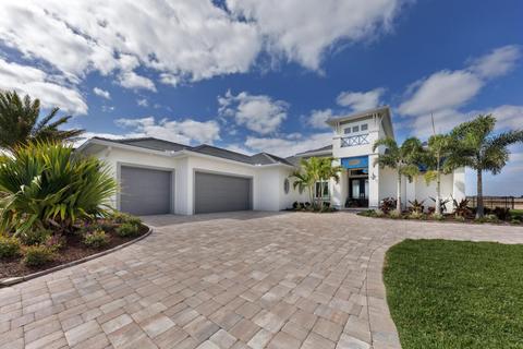 8359 Serrano Cir, Melbourne, FL 32940 photo 1