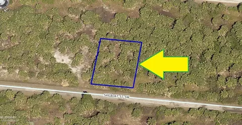 851 Sailboat St SW, Palm Bay, FL 32908