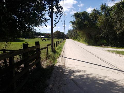 3654 Maebert Rd, Mims, FL 32754 photo 1