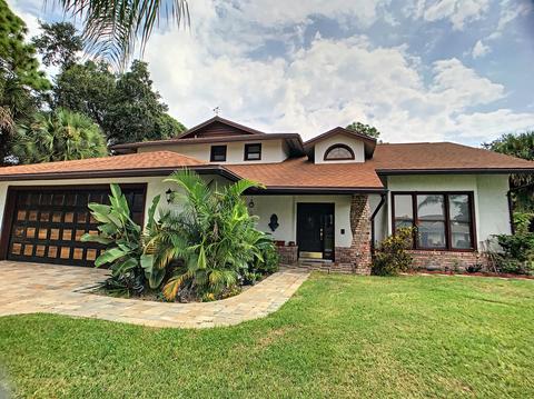 2256 Hamlet Dr, Melbourne, FL 32934 photo 1