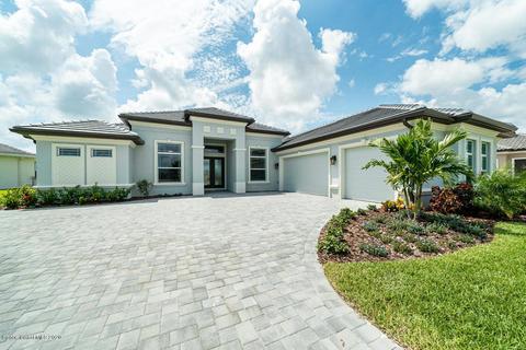 8649 Serrano Cir, Melbourne, FL 32940 photo 1