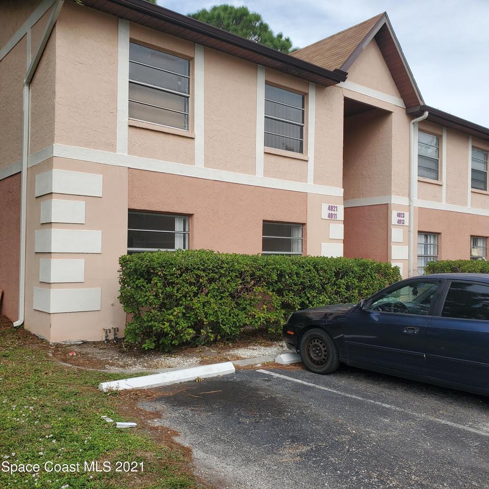 4911 Pinewood Dr NE 8, Palm Bay, FL 32905 13 Photos MLS 924373