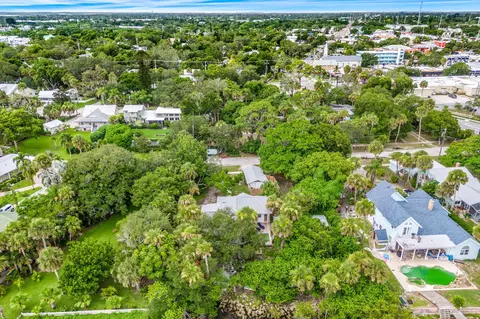 View/Area - 1365 Pineapple Ave, Melbourne, FL 32935 photo 8 of 10