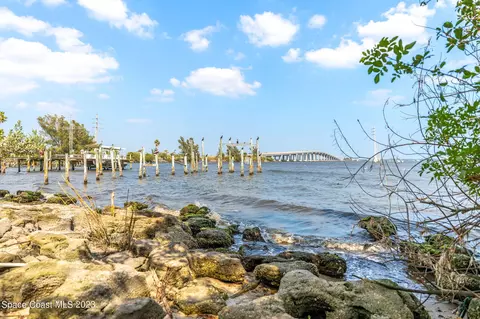 View/Area - 1365 Pineapple Ave, Melbourne, FL 32935 photo 7 of 10