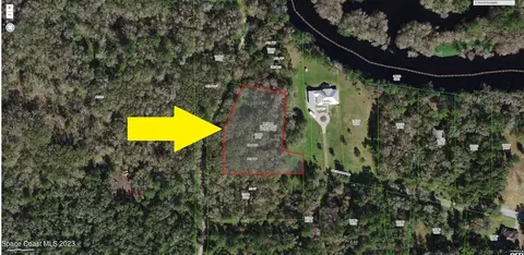 10657 N Big Bass Trl, Dunnellon, FL 34434