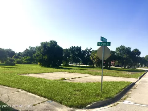 506 Stone St, Cocoa, FL 32922 photo 2