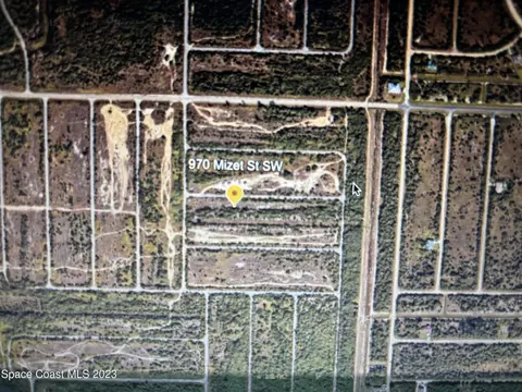 970 Mizet St SW, Palm Bay, FL 32908