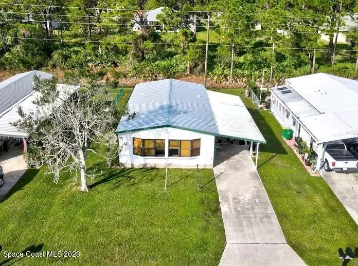 1373 Barefoot Cir, Barefoot Bay, FL 32976 29 Photos Movoto