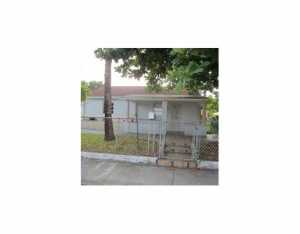 350 NE 9 Ave, Hialeah, FL 33010 photo 1