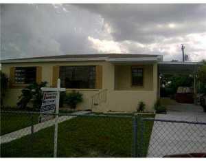 150 W 63 St, Hialeah, FL 33012 photo 1