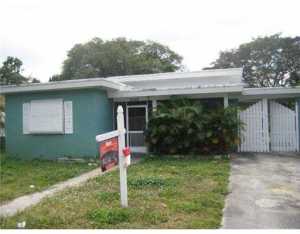 2322 Washington St, Hollywood, FL 33020 photo 1