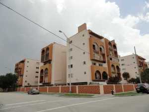 460 E 23 St #319, Hialeah, FL 33013 photo 1