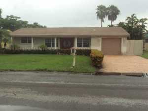 3900 E Shore Rd, Hollywood, FL 33023 photo 1