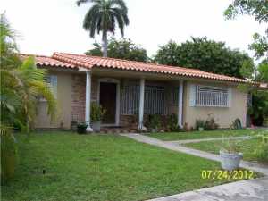 8290 W 16 Ave, Hialeah, FL 33014 photo 1