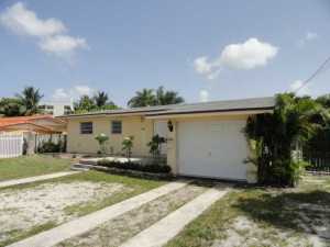 490 W 53 St, Hialeah, FL 33012 photo 1