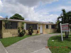 4283 W 8 Ave, Hialeah, FL 33012 photo 1