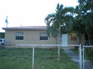290 E 65 St, Hialeah, FL 33013 photo 1