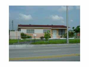 6280 E 4 Ave, Hialeah, FL 33013 photo 1