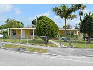 1101 E 6 Ave, Hialeah, FL 33010 photo 1