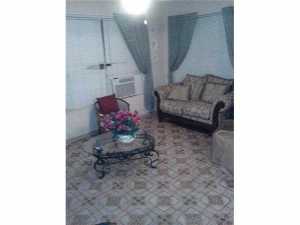 890 E 29 St, Hialeah, FL 33013 photo 1