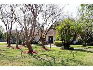 5800 Moss Ranch Rd, Miami, FL 33156 photo 1