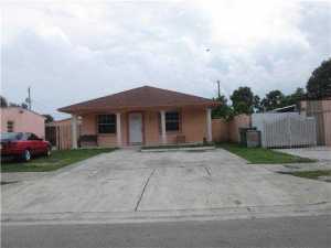 440 E 60 St, Hialeah, FL 33013 photo 1