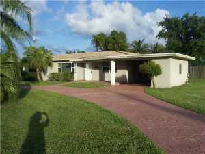 2020 NE 25th St, Pompano Beach, FL 33064 photo 1