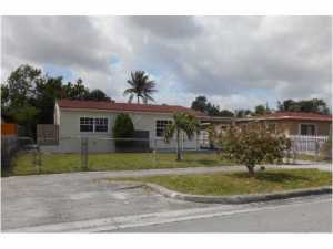 250 E 56 St, Hialeah, FL 33013 photo 1