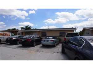 2579 W 9 Ct, Hialeah, FL 33010 photo 1