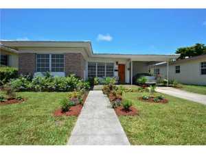 8858 Abbott Ave, Miami Beach, FL 33154 photo 1