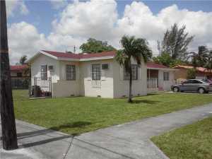 302 W 16 St, Hialeah, FL 33010 photo 1