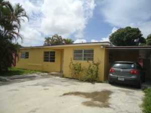 120 E 46 St, Hialeah, FL 33013 photo 1